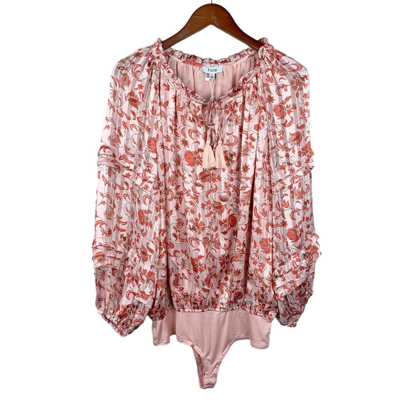 NWOT, Fate Pink Floral Blouse - Picture 3 of 9